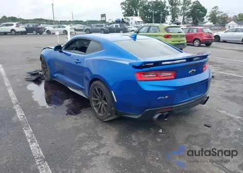 2018 Chevrolet Camaro Zl1 z USA, uszkodzony, nr VIN 1G1FK1R6XJ0174900